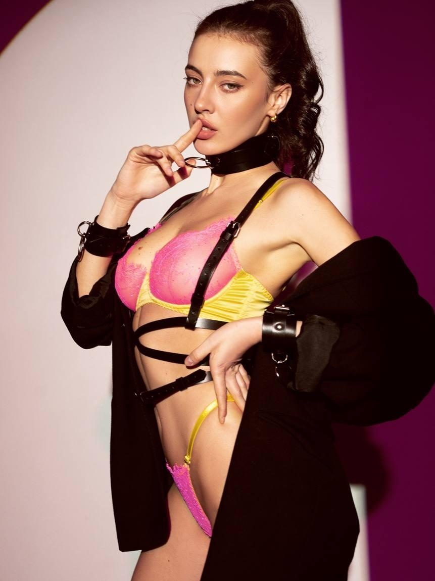 Жанна привлекальеная девушка из Пролетарск цена от 10000 руб