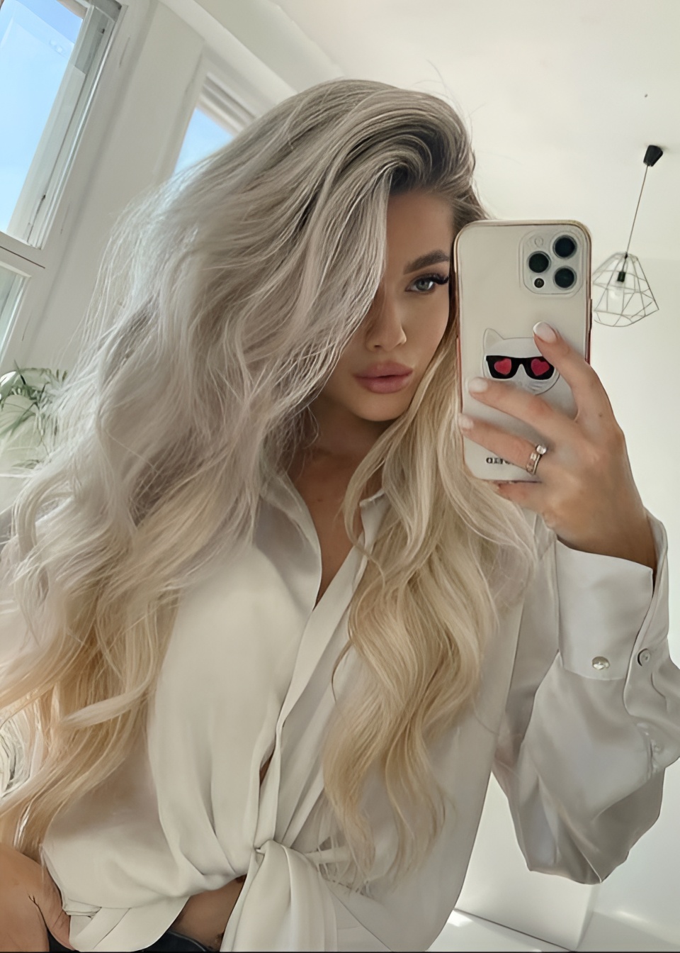 ЗАБАВА привлекательная девушка из Пролетарск цена от 18000 руб