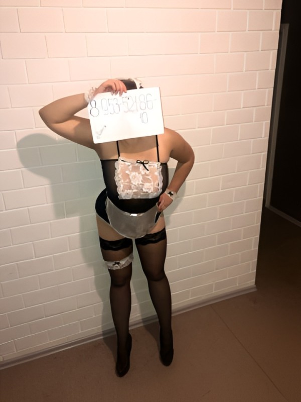 Юля привлекательная девушка из Пролетарск цена от 4000 руб